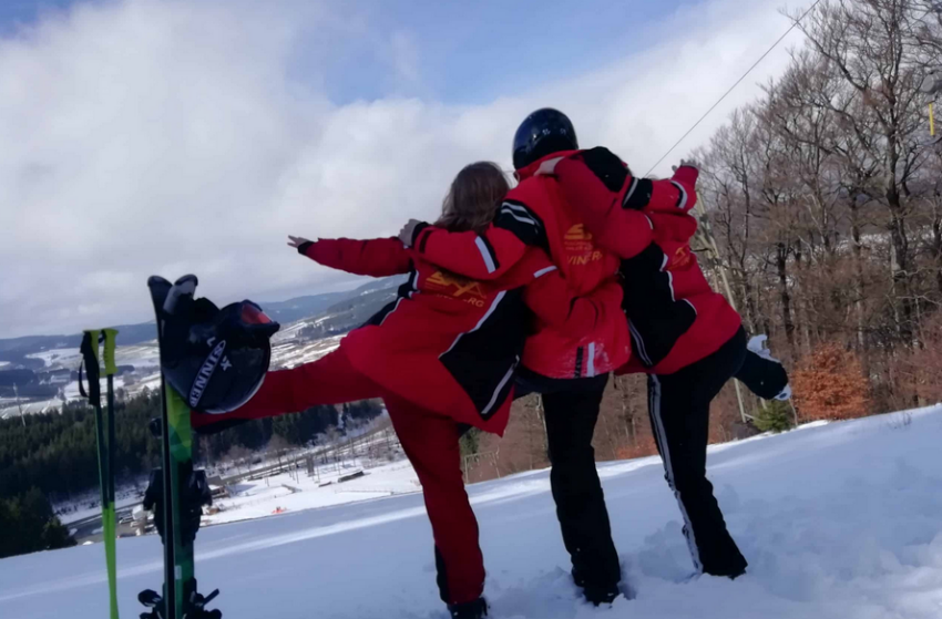 Word ski- of snowboardinstructeurs — Holidayjob