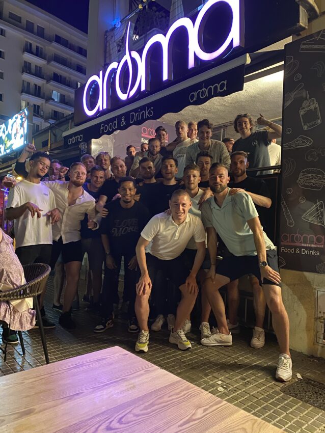 Restaurant Aroma op Mallorca zoekt coole promotors / proppers — Holidayjob