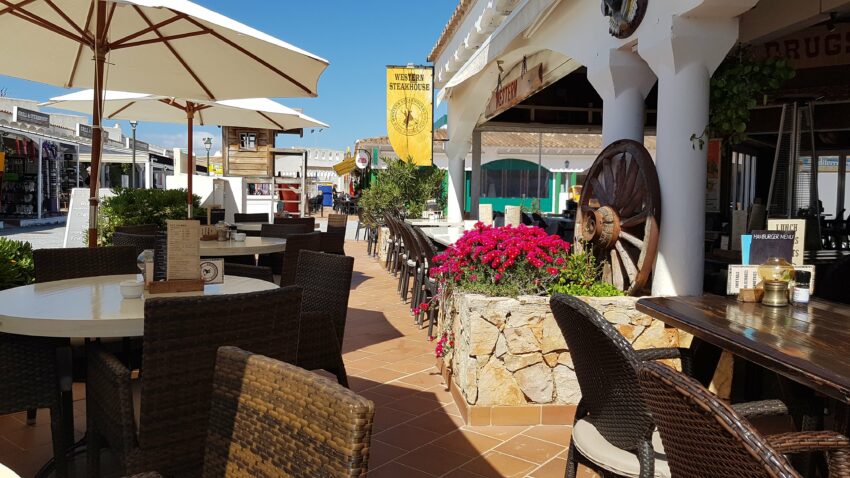 Afwassers gezocht voor Nederlandse restaurants Mallorca — Holidayjob